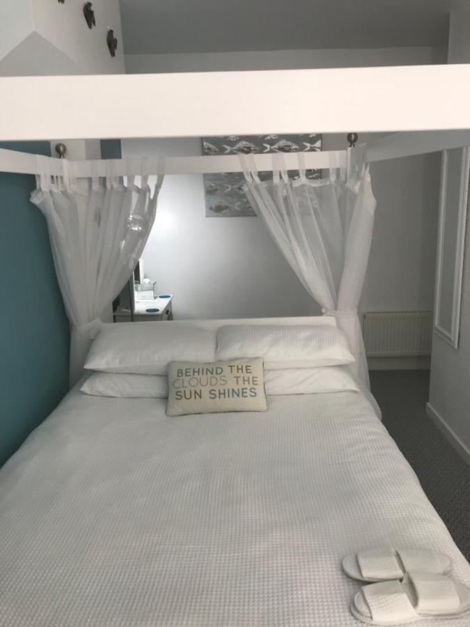 Number 40 - No Multiple Room Bookings Blackpool Exterior foto